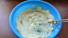 Crema de leche condensada para bizcocho: ingredientes, recetas